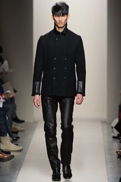 Look 23